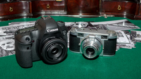 Canon 6D and Leidolf Lordomat side by side